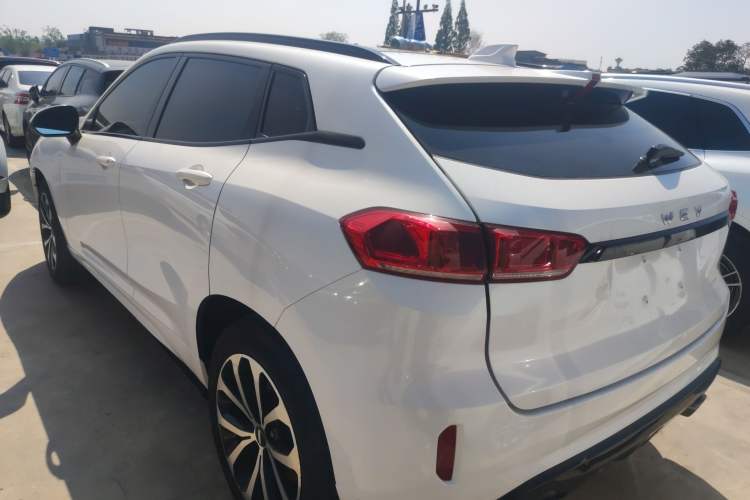 Used Wey VV7 2017 2.0T Ultra-Luxury Version Exterior 2