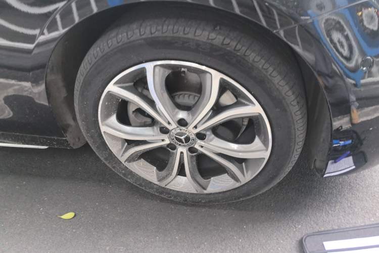 Used Mercedes-Benz E-Class 2021 E 300 L Sporty and Stylish Model