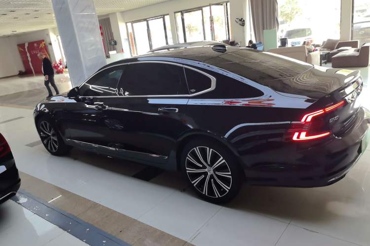 Used Volvo S90 2023 B5 Zhiyuan Luxury Edition

