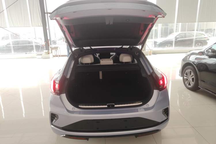 Used Zeekr 001 2026 95° All-Wheel-Drive Max Edition Trunk