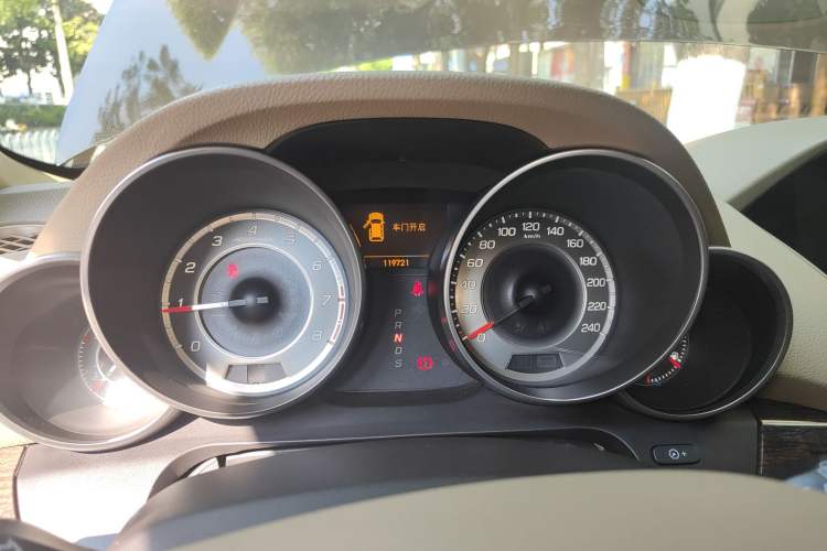 Used Acura MDX 2010 3.7 Standard Edition
