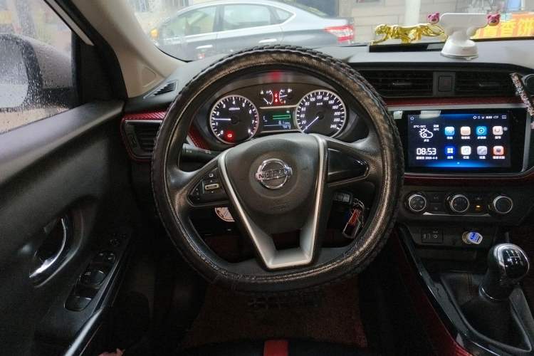 Used Nissan Lannia 2016 1.6L Manual Cool Edition
