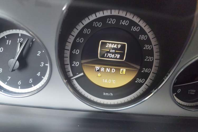 Used Mercedes-Benz E-Class 2012 E 260 CGI Convertible Odometer Close Up