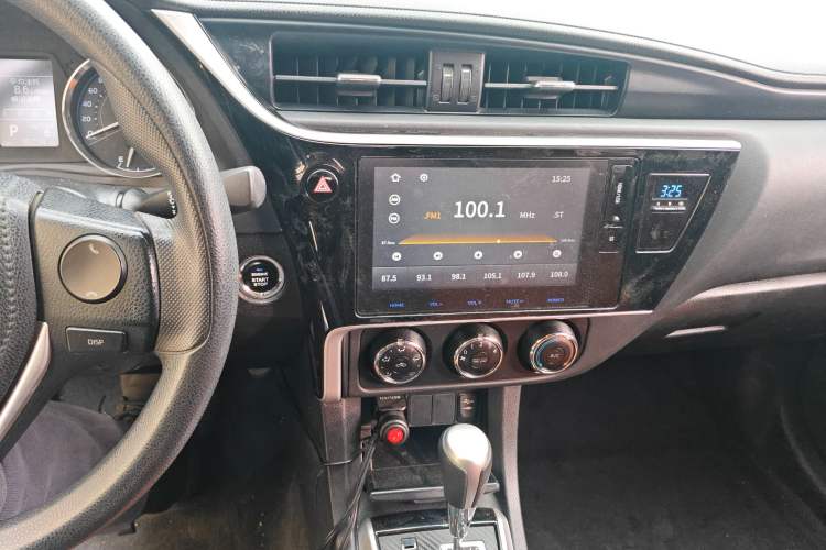 Used Toyota Corolla 2017 Revised Version 1.2T S-CVT GL-i
