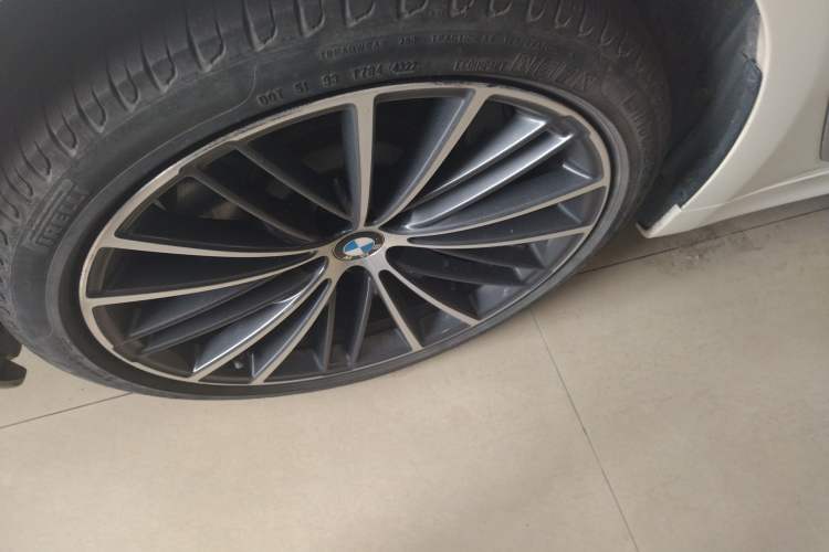 Used BMW 5 Series 2022 Restyled 530Li Leading Edition M Sport Package
