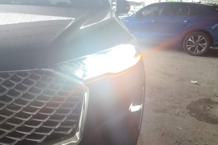 Used Haval H6 2021 3rd Generation 1.5T Automatic Two-Wheel Drive Max Left Front Headlight