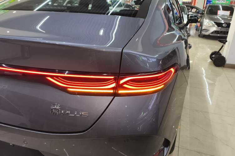 Used BYD Qin PLUS  Right Rear Taillight