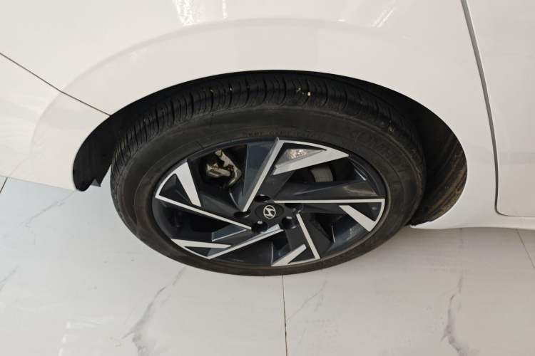 Used Hyundai Elantra 2023 1.5L CVT LUX Prestige Edition Right Rear Wheel Hub