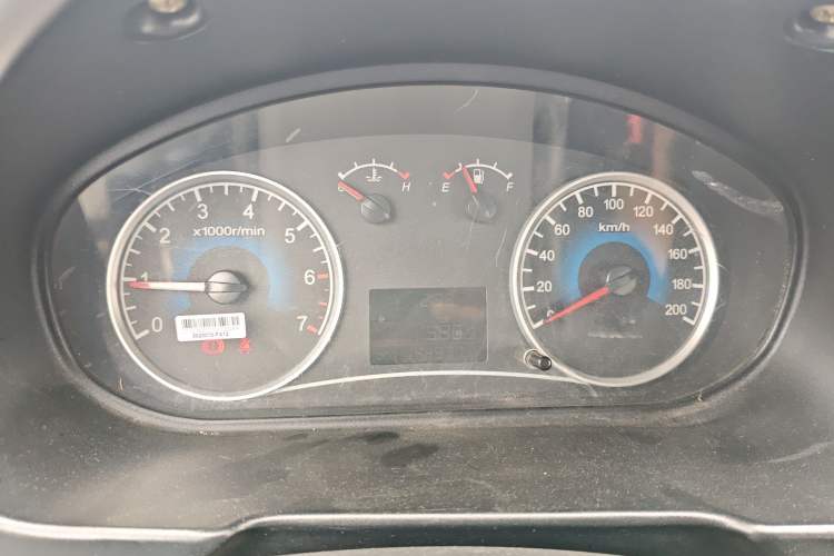 Used Dongfeng Fengon 330 2014 1.5L Manual Utility Version DK15 Instrument Cluster