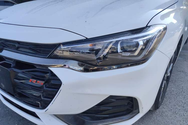 Used Chevrolet Monza 2020 Light Hybrid RS 330T Automatic Comfort Edition Left Front Headlight