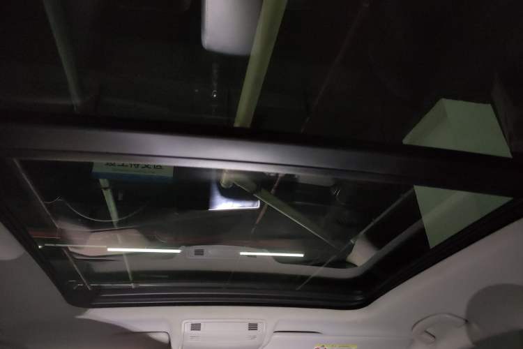 Used Volkswagen Tayron 2023 280TSI Two-Wheel-Drive Luxury Plus Advanced Version