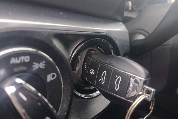 Used Porsche 718 2018 Cayman 2.0T
