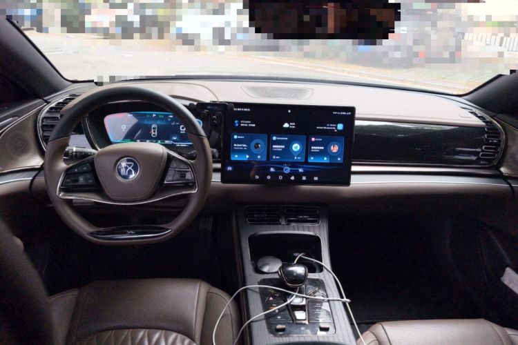 Used BYD Han 2022 DM-i 121KM Luxury Model