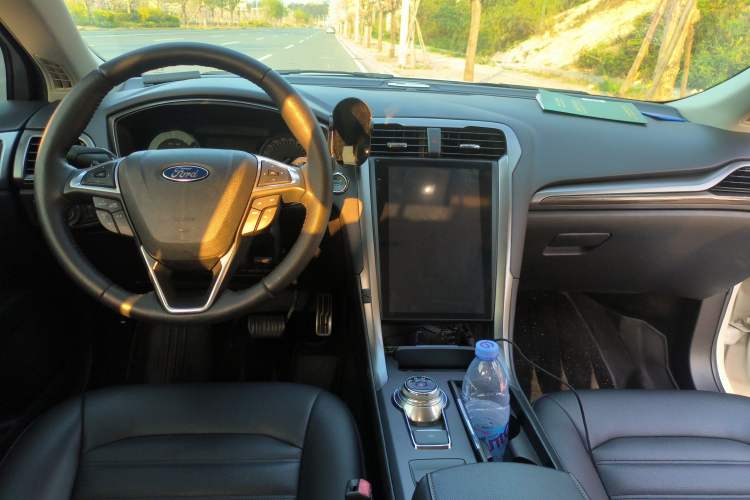 Used Ford Mondeo 2018 EcoBoost 200 Smart Control Fashion Model China V Standard
