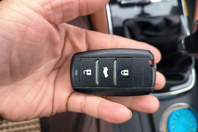 Used CHANGAN OSHAN CX70 2017 CX70T 1.5T Manual High-Performance Edition Vehicle Key