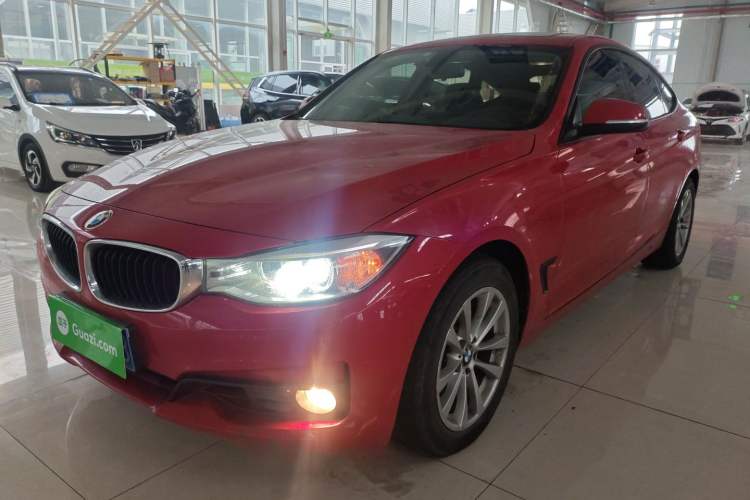 Used BMW 3 Series GT 2014 320i Leading Model