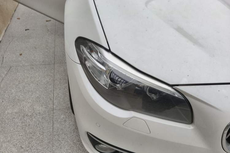 Used BMW 5 Series 2014 525Li Luxury Design Package
