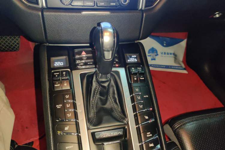 Used Porsche Macan 2017 Macan 2.0T