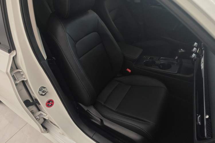 Used Honda Civic 2022 240TURBO CVT Dynamic Edition
