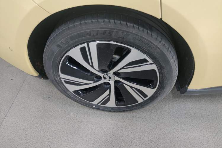 Used Nio ET5 2022 75 kWh Exterior 5