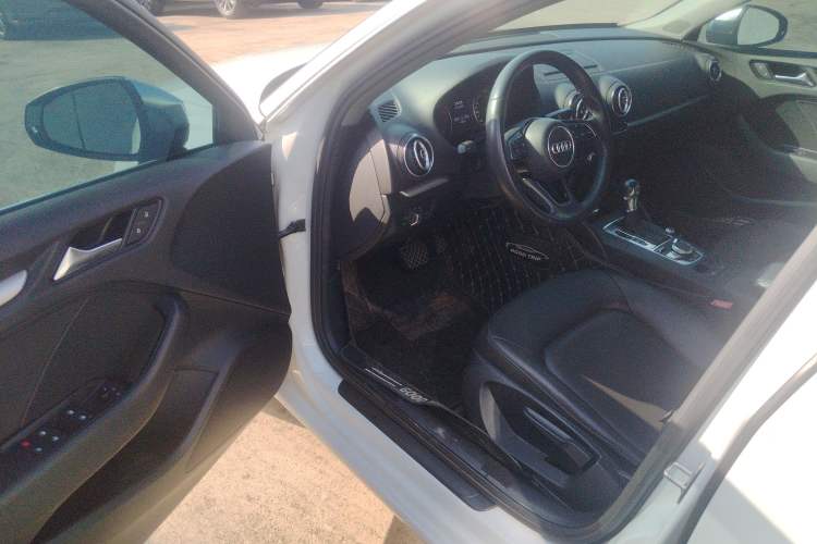 Used Audi A3 2018 30th Anniversary Edition Sportback 35 TFSI Ambition Model