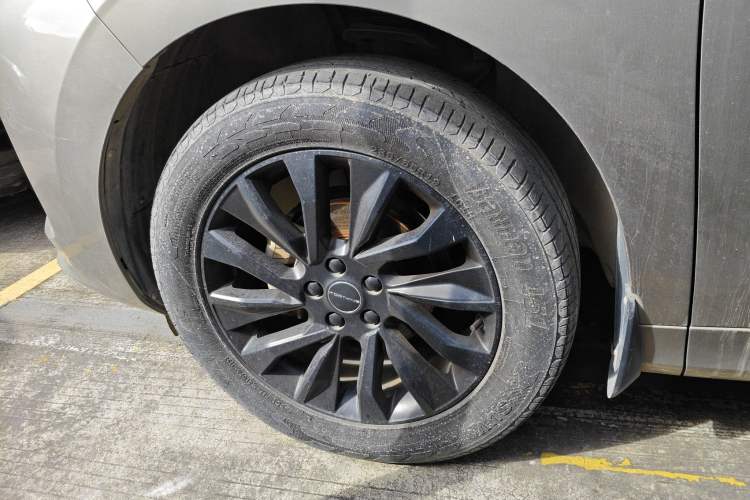 Used FORTHING T5 EVO 2021 1.5TD DCT Diamond Edition
