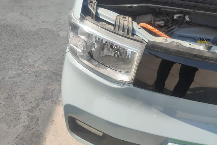Used Wuling Hongguang MINIEV 2022 Enjoy Edition Lithium Iron Phosphate Right Front Headlight