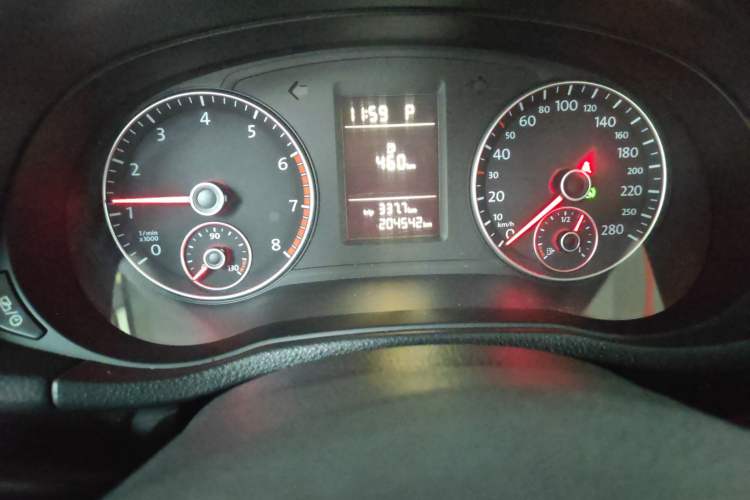 Used Volkswagen Passat 2014 1.8TSI DSG Prestige Edition Instrument Cluster