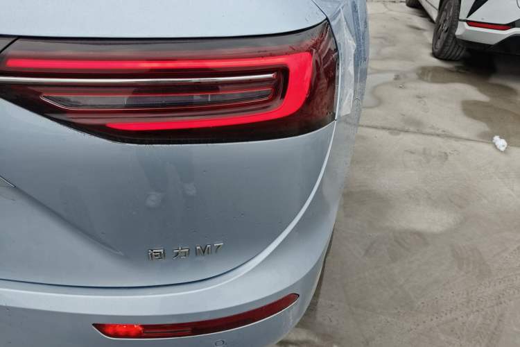 Used Hima AITO M7 2024 1.5T Intelligent Driving 4WD Max Edition 5 Seats Exterior 3