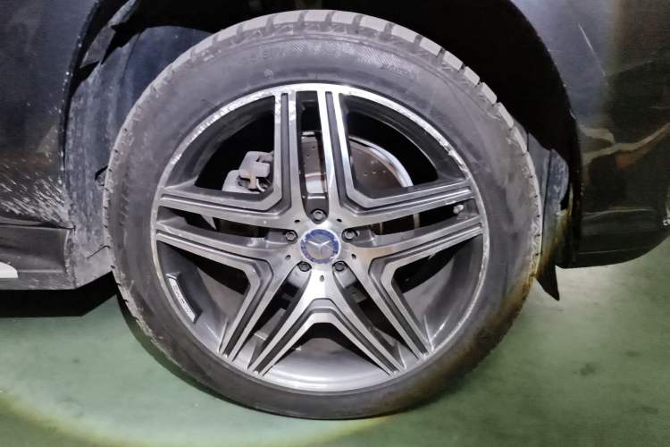 Used Mercedes-Benz CLS 
