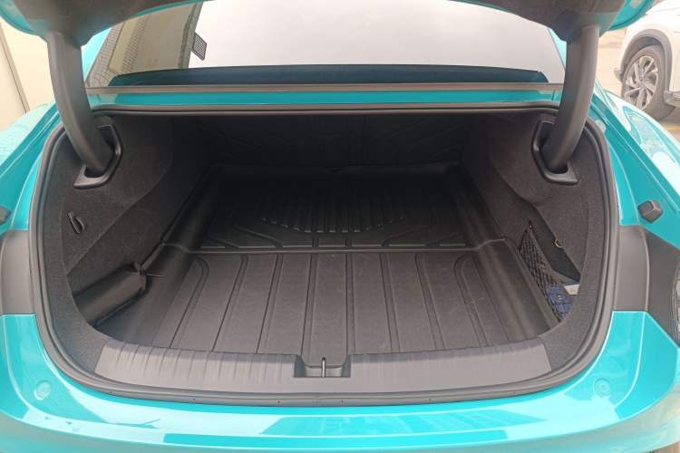 Used Xiaomi Auto SU7 2024 Rear-Drive Ultra-Long Range Advanced Pro-Level Intelligent Driving Version