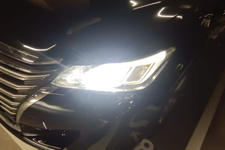 Used Toyota Crown 2015 2.0T Fashion Edition