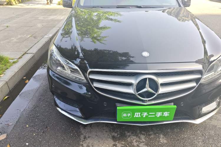 Used Mercedes-Benz E-Class 2015 E 260 L Sport & Fashion Model
