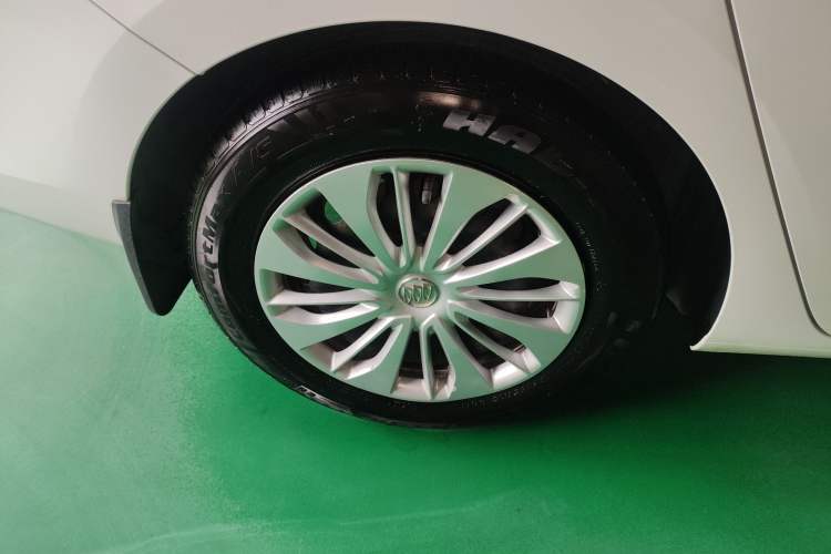 Used Buick Excelle 2018 15N Manual Elite Version