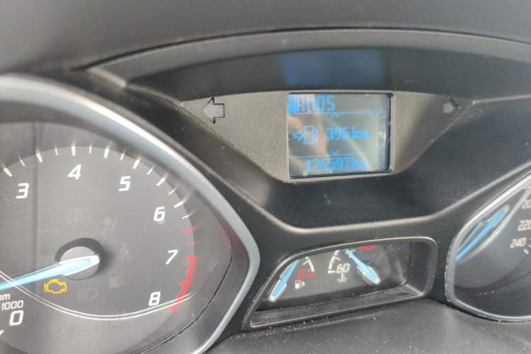 Used Ford Focus 2012 Sedan 1.6L Automatic Fashion Edition