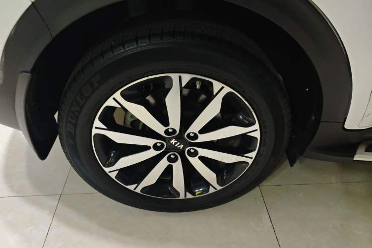 Used Kia KX5 2016 1.6T Automatic Two-Wheel Drive Premium Right Rear Wheel Hub