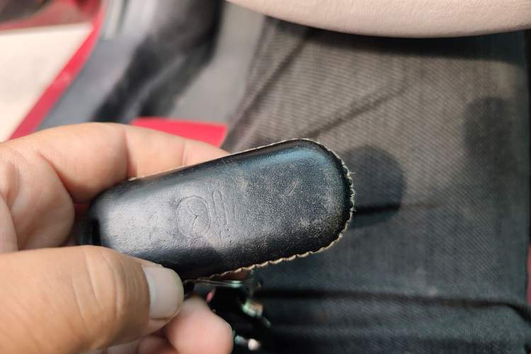 Used Mazda 3 Axela 2017 Sedan 1.5L Automatic Comfort Model Emission Standard China V Vehicle Key