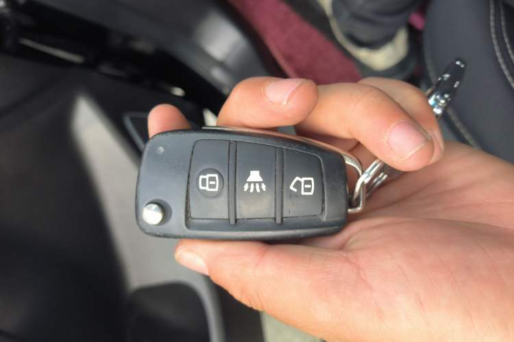 Used JETOUR X70M 2021 1.5T Manual Urban Partner Model 5 Seats
