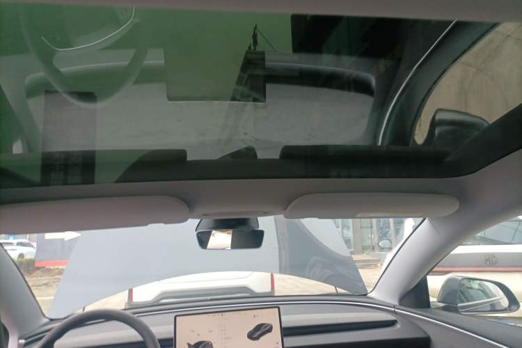 Used Tesla Model 3 2023 Rear-Wheel-Drive Version
