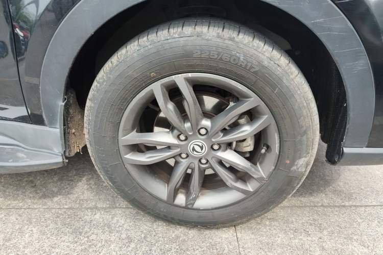 Used Dongfeng Fengon 580 2020 1.5T CVT Luxury Edition Right Front Wheel Hub