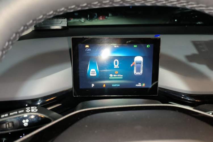 Used MG 4 EV 2022 520 km Flagship Edition