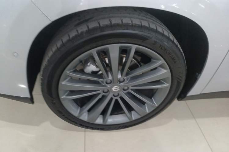 Used Leapmotor C16 2024 Pure Electric 520 Deluxe Edition