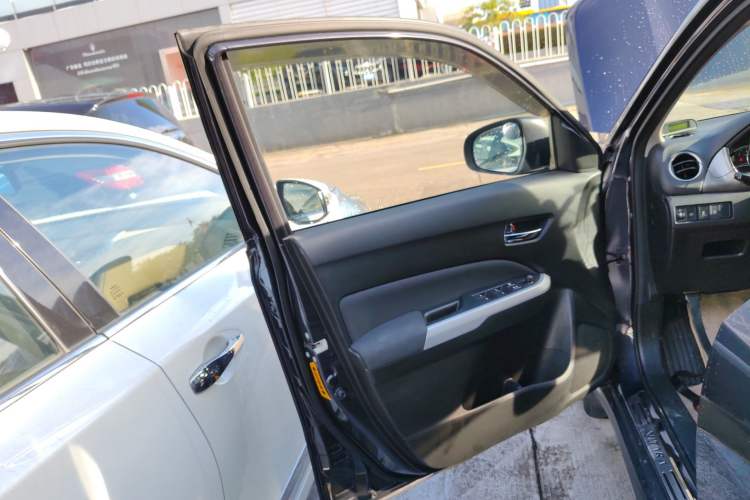 Used Suzuki Vitara 2016 1.4T Automatic Two-Wheel Drive Elite Model
