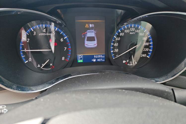 Used Venucia D60 2018 1.6L CVT Smart Connect Luxury Edition