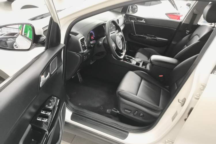 Used Kia KX5 2016 1.6T Automatic Two-Wheel Drive DLX
