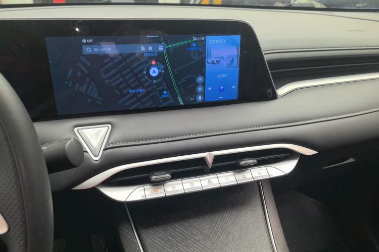 Used Venucia V 2022 260T Black Horse Edition · Idol Audio And AC Panel