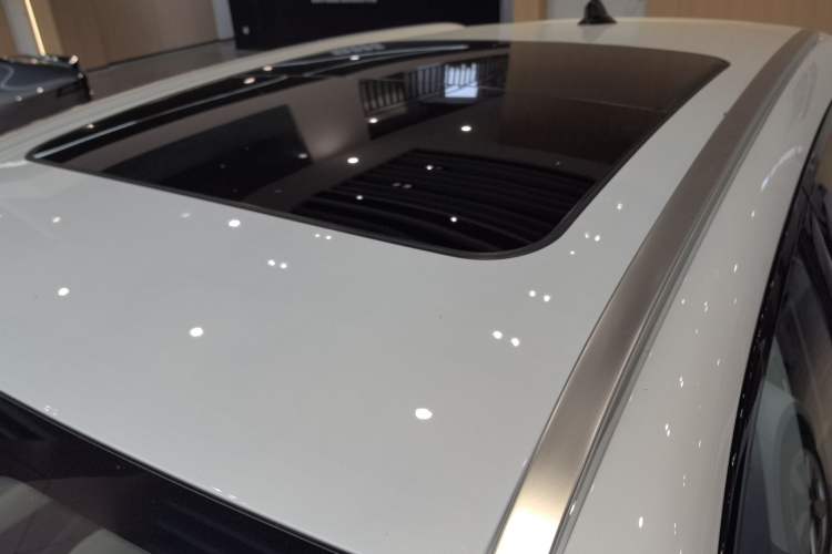 Used Lynk & Co 06 EM-P 2023 EM-P 56 Standard Range Pro