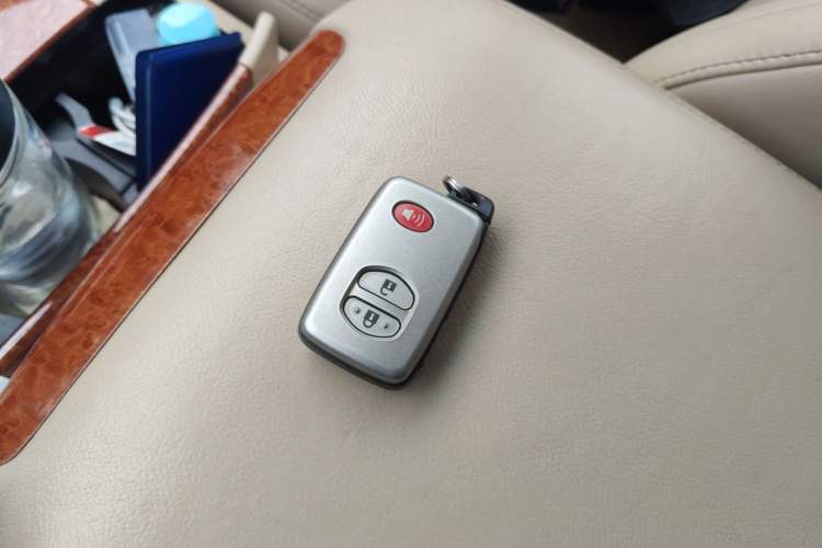 Used Toyota Land Cruiser 