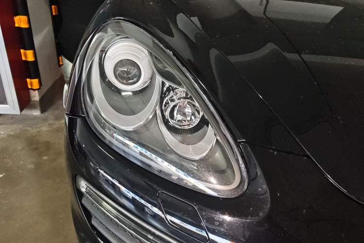 Used Porsche Cayenne 2011 Cayenne S 4.8L