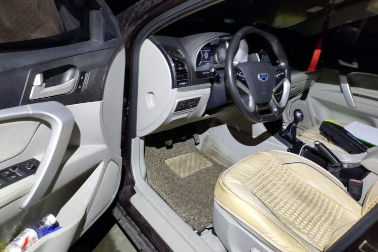 Used Geely Auto Emgrand 2016 Sedan 1.5L Manual Luxury Model